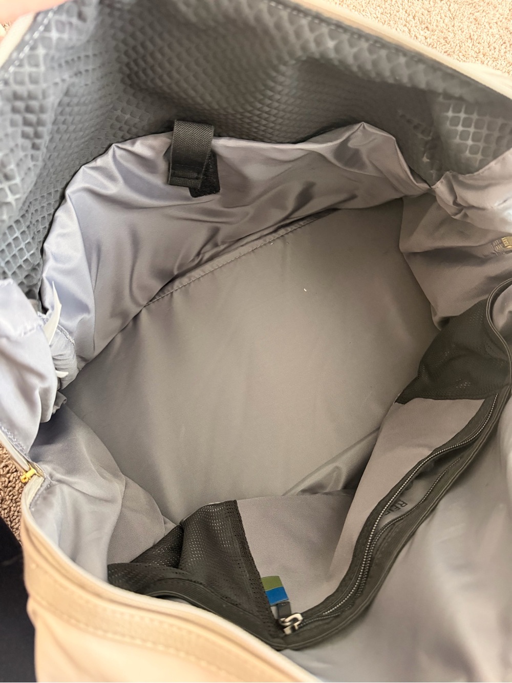 Large Gray travel bag | attaches to luggage bag | Carry on size - Picture 6 of 10